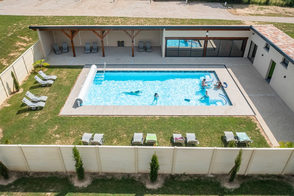 Aire camping-car � Arbigny (01190) - Photo 11